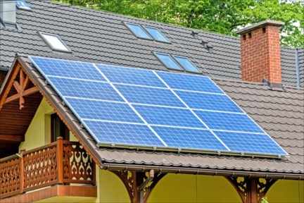 solar-panels-1477987_640.jpg
