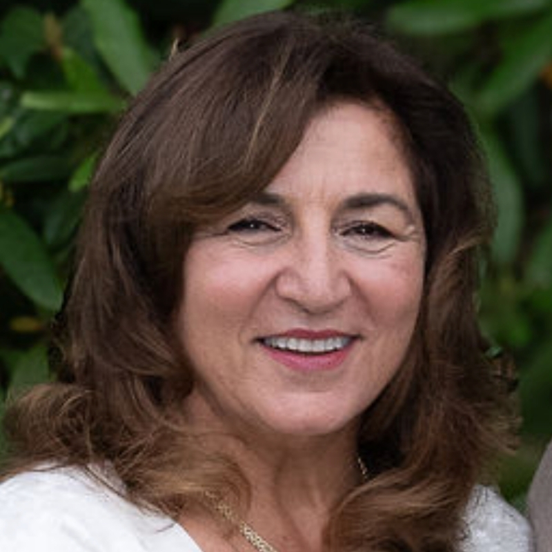 Headshot of Mary Scasino.