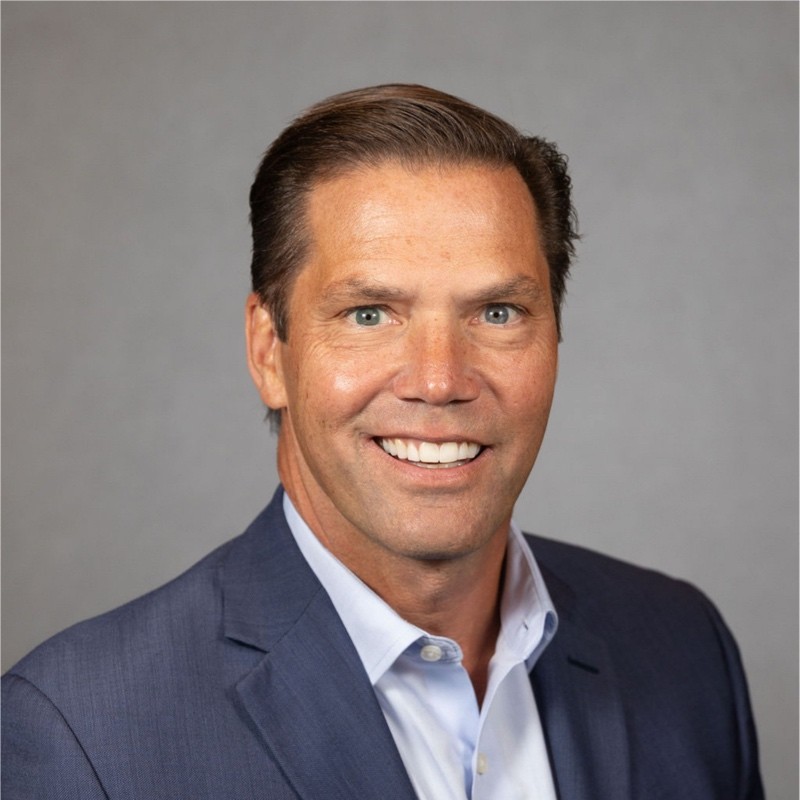 Headshot of Spencer Houldin.